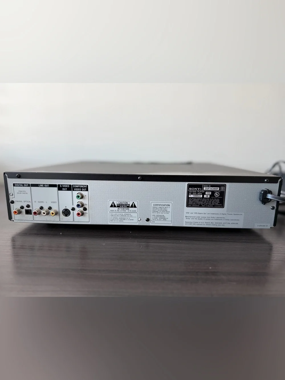 Sony DVP-NC665P 5-Disc DVD CD Changer Player Progressive TESTED / NO REMOTE